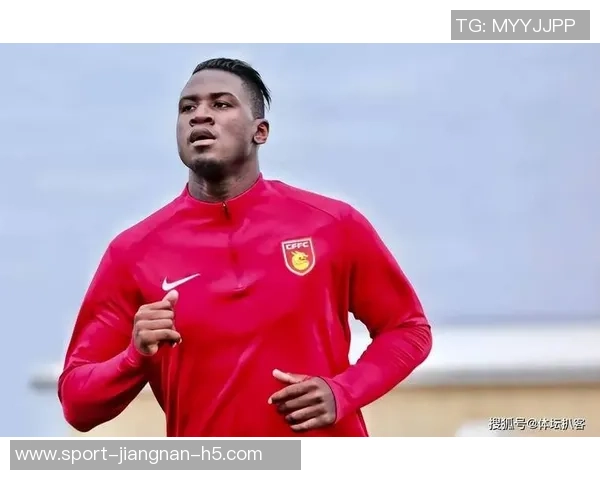 菲律宾归化前锋狂轰东帝汶大四喜14场比赛斩获12球展现锋芒